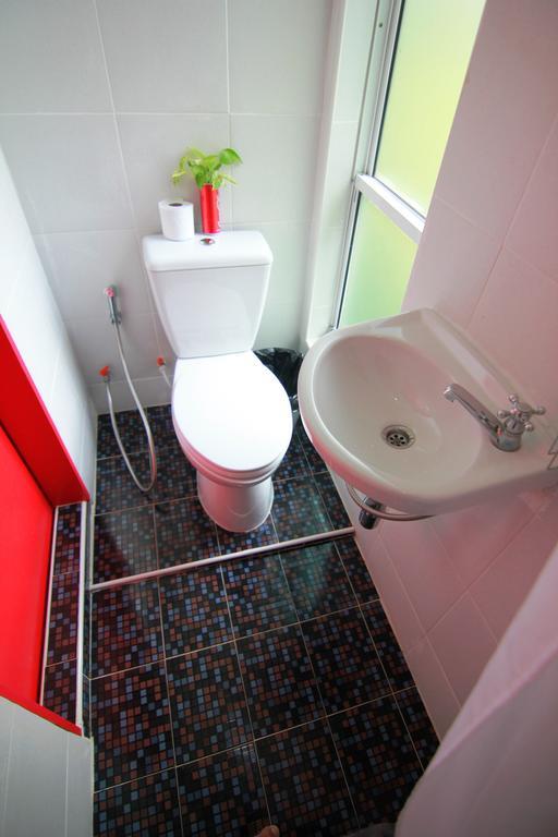 Wh Hostel بانكوك المظهر الخارجي الصورة