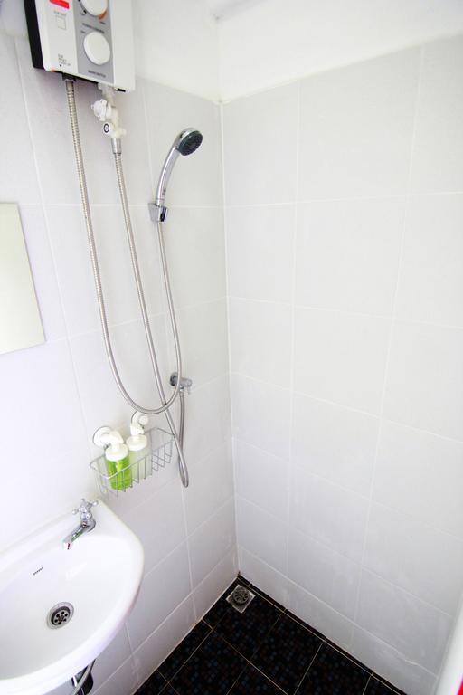 Wh Hostel بانكوك المظهر الخارجي الصورة