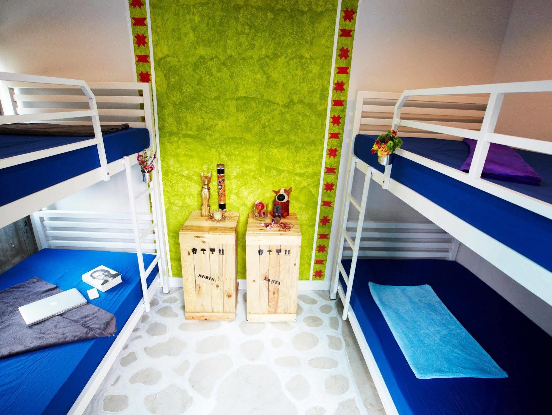 Wh Hostel بانكوك المظهر الخارجي الصورة