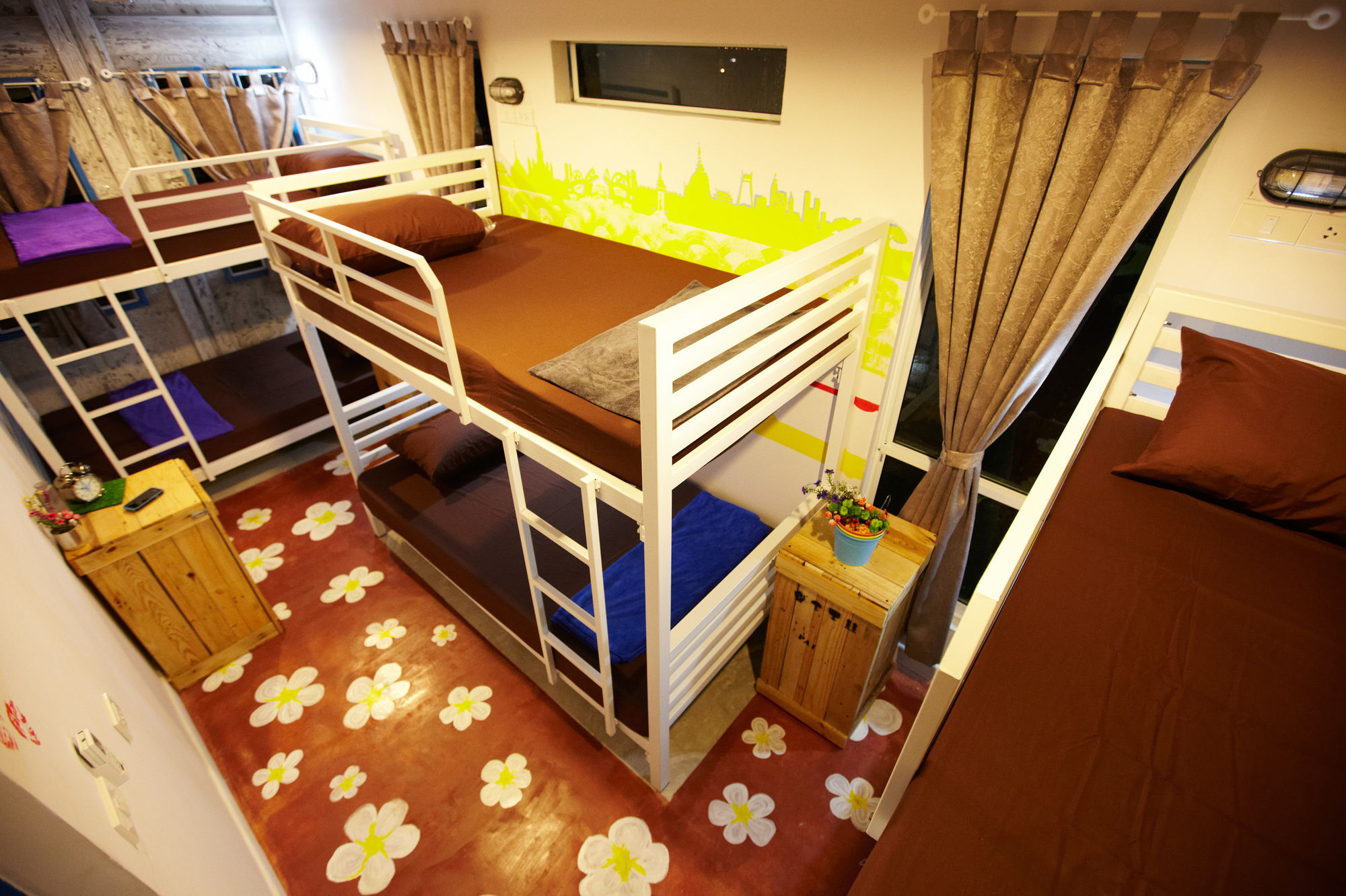 Wh Hostel بانكوك المظهر الخارجي الصورة