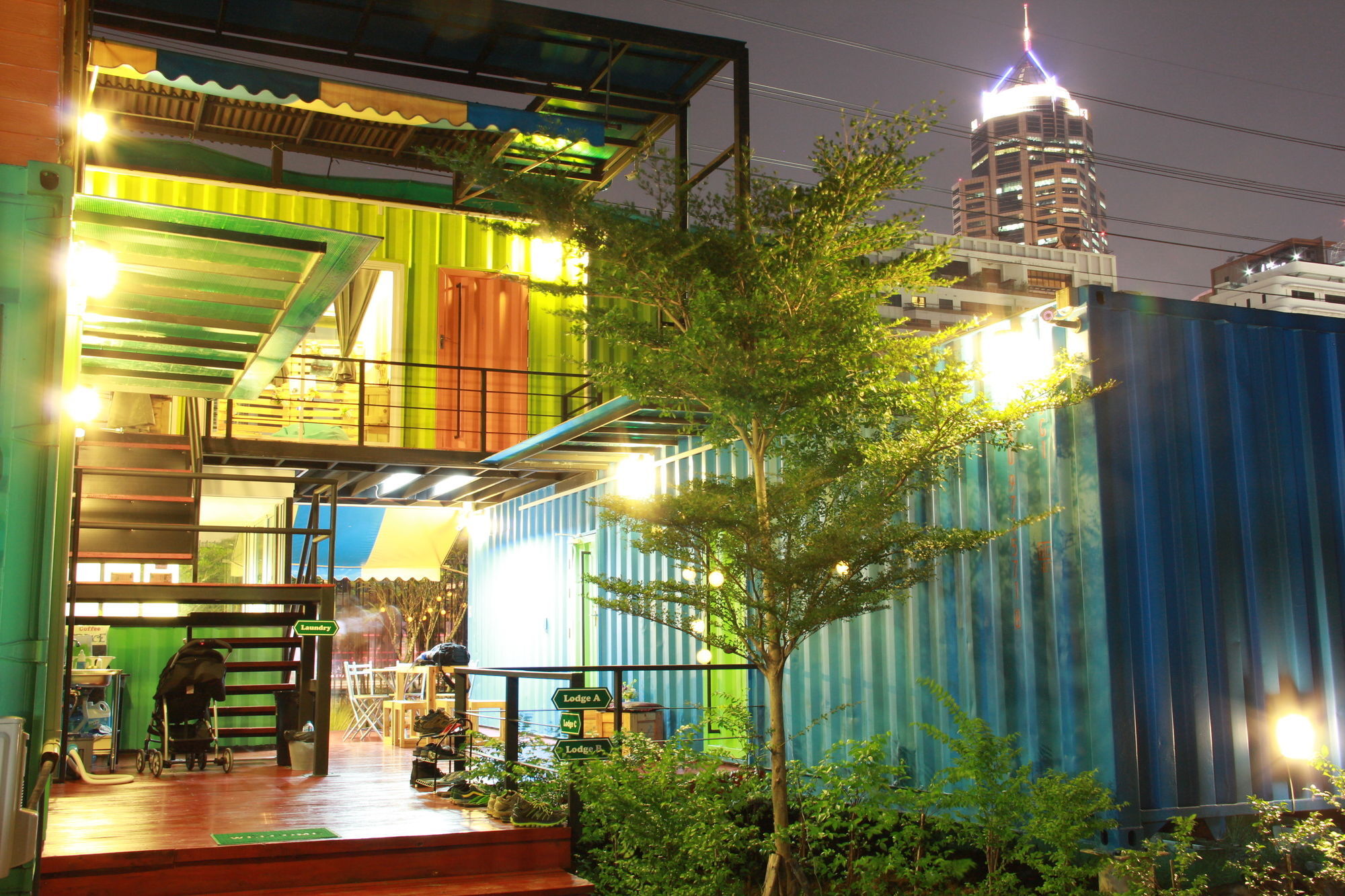 Wh Hostel بانكوك المظهر الخارجي الصورة